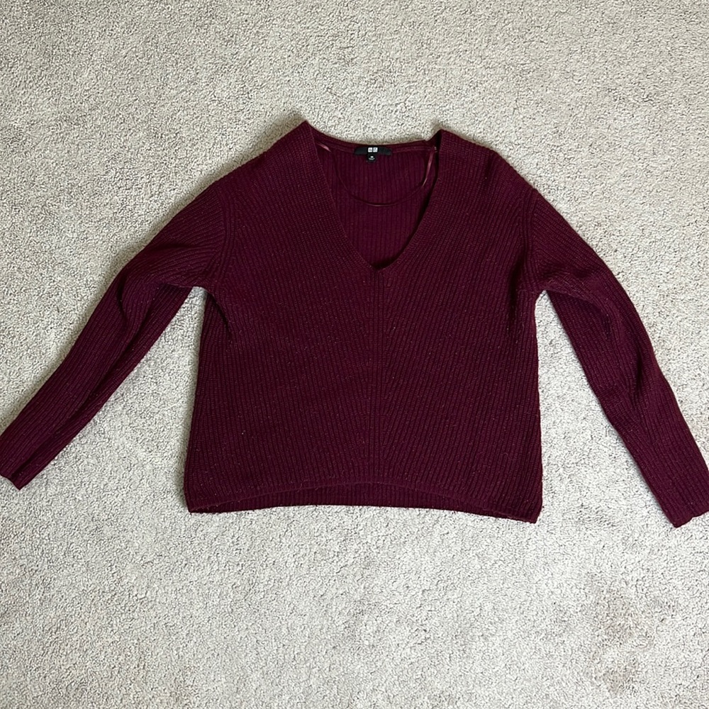 Uniqlo sweater